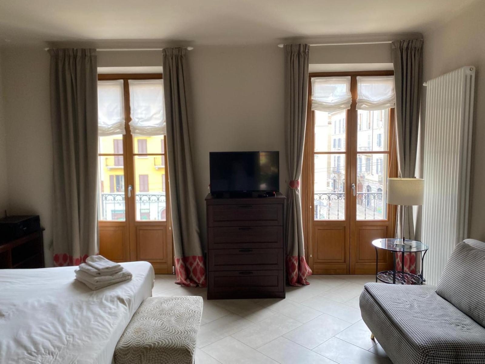 Ripa39 - Ampio Monolocale Affaccio Naviglio Grande Apartamento Milán